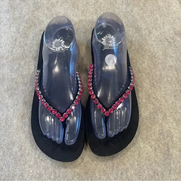 Yellow Box Rhinestone Leather Strap Back Hot Pink Comfort Flip Flops Size 10 - Picture 2 of 9